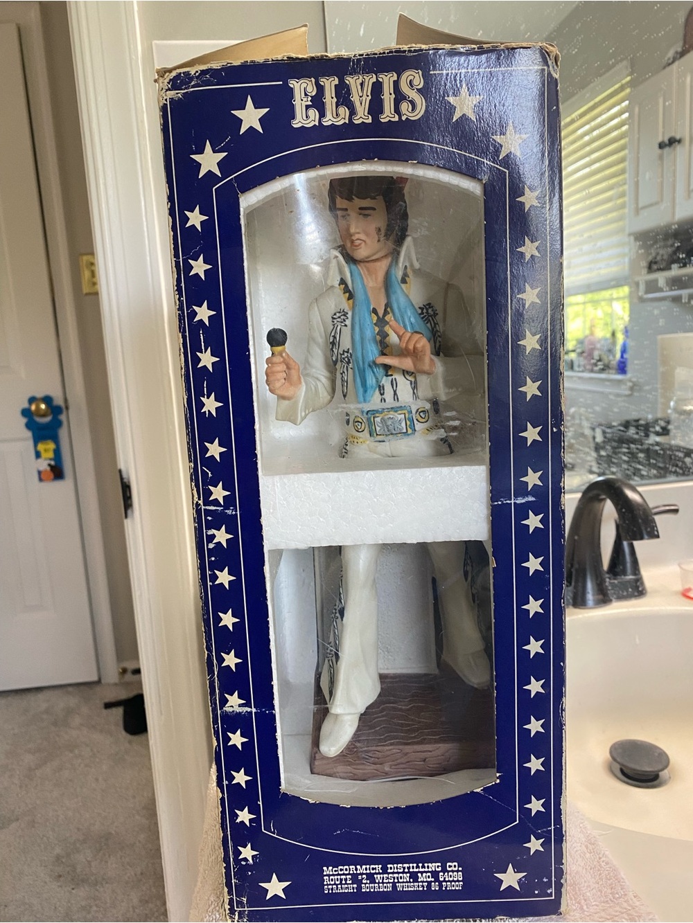 ELVIS Porcelain Figurine in White Jumpsuit with Blue Scarf in original box